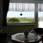 Apartment Nad Jeziorem Lebsko Leba
