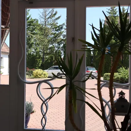 Nad Jeziorem Lebsko Apartamento