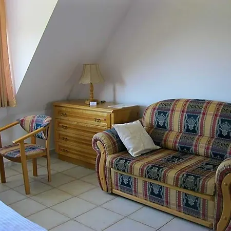 Nad Jeziorem Lebsko