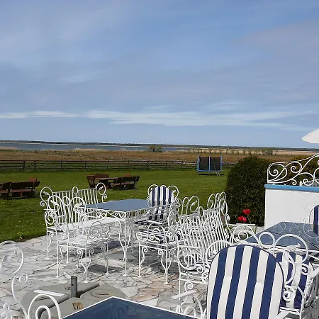 Apartamento Nad Jeziorem Lebsko Łeba