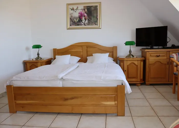 Nad Jeziorem Lebsko アパート *